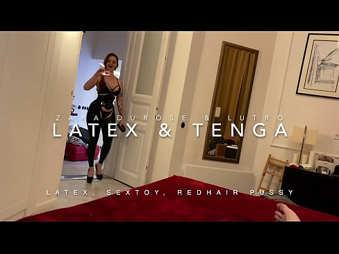 ❤️ Hermanastra pelirroja con disfraz de látex follada por su hermanastro ️ Video de porno en es.com-milf-300.ru ❌️