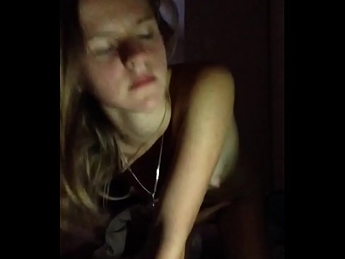 ❤️ Una chica se masturba y se corre ️ Video de porno en es.com-milf-300.ru ❌️